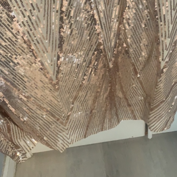 NWT HOMECOMING/ PROM/ DRESS sequins rose gold/ pink formal gown - Picture 5 of 8